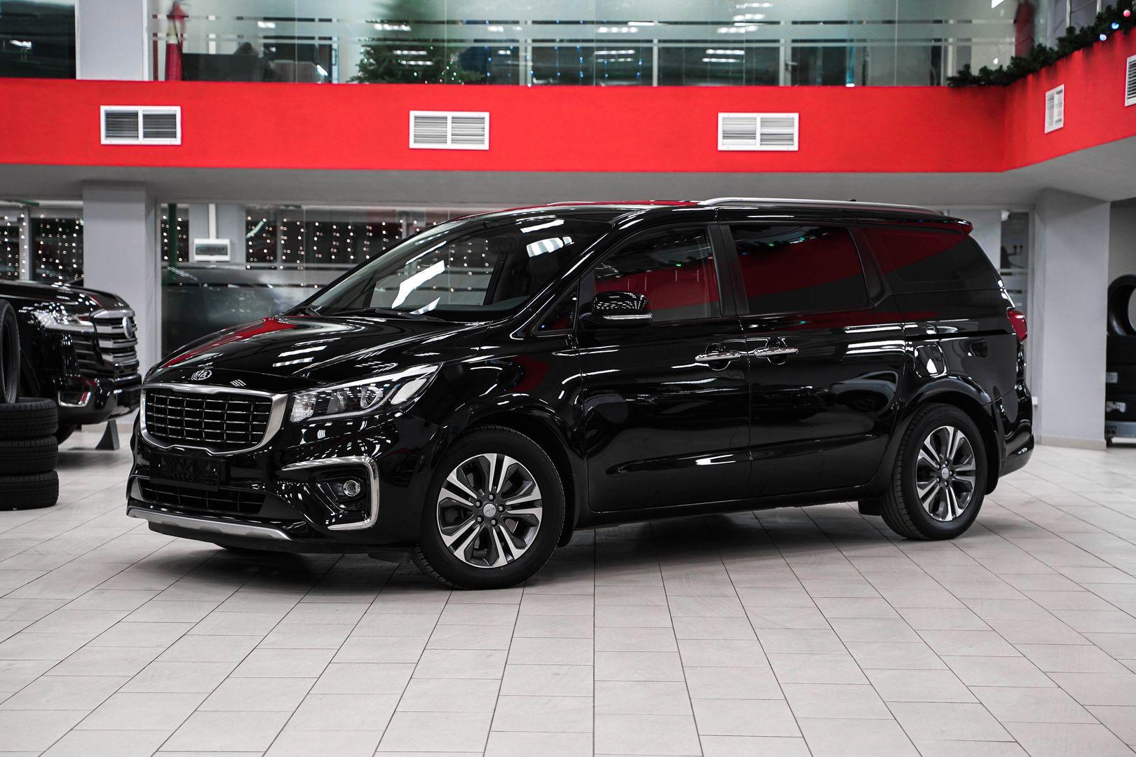 Kia Carnival 2019, черный, ДЦ Орехово