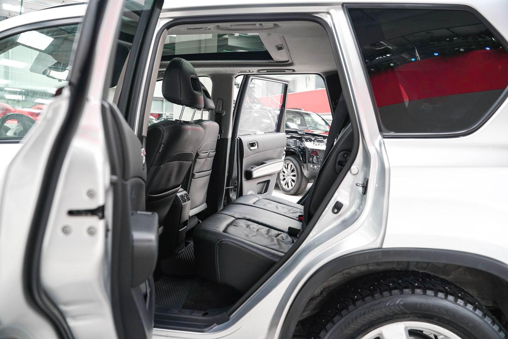 Nissan X-Trail 2010, серебряный, ДЦ Орехово
