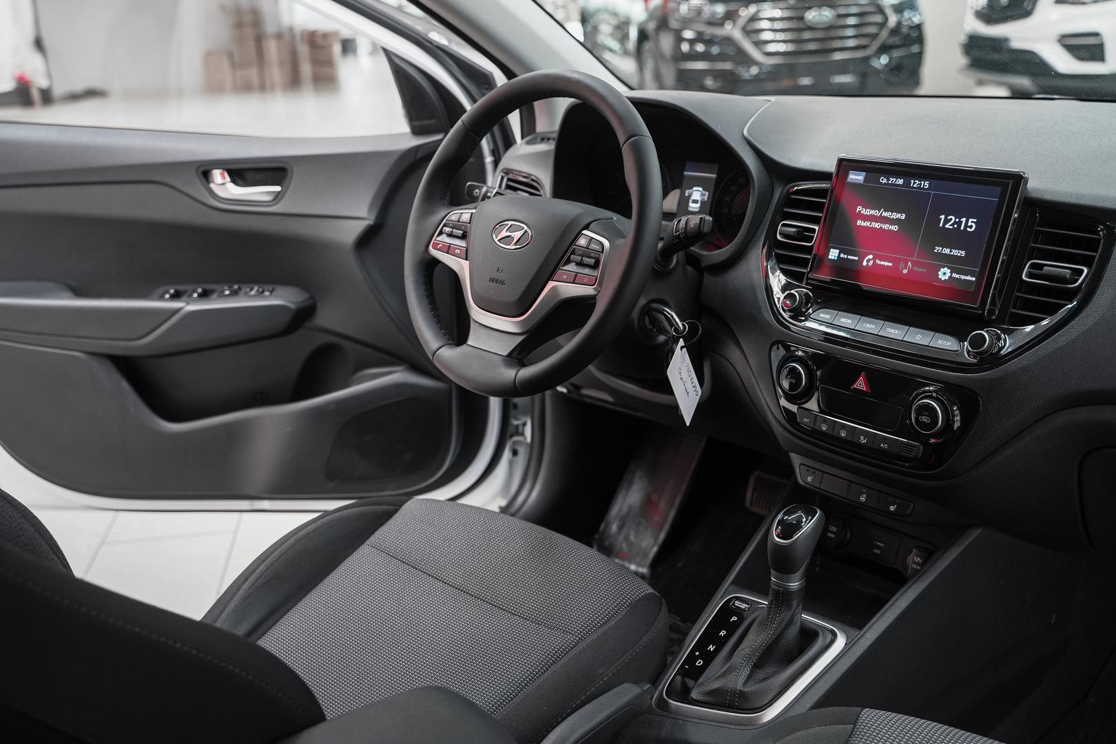 Hyundai Solaris 2020, белый, ДЦ Орехово
