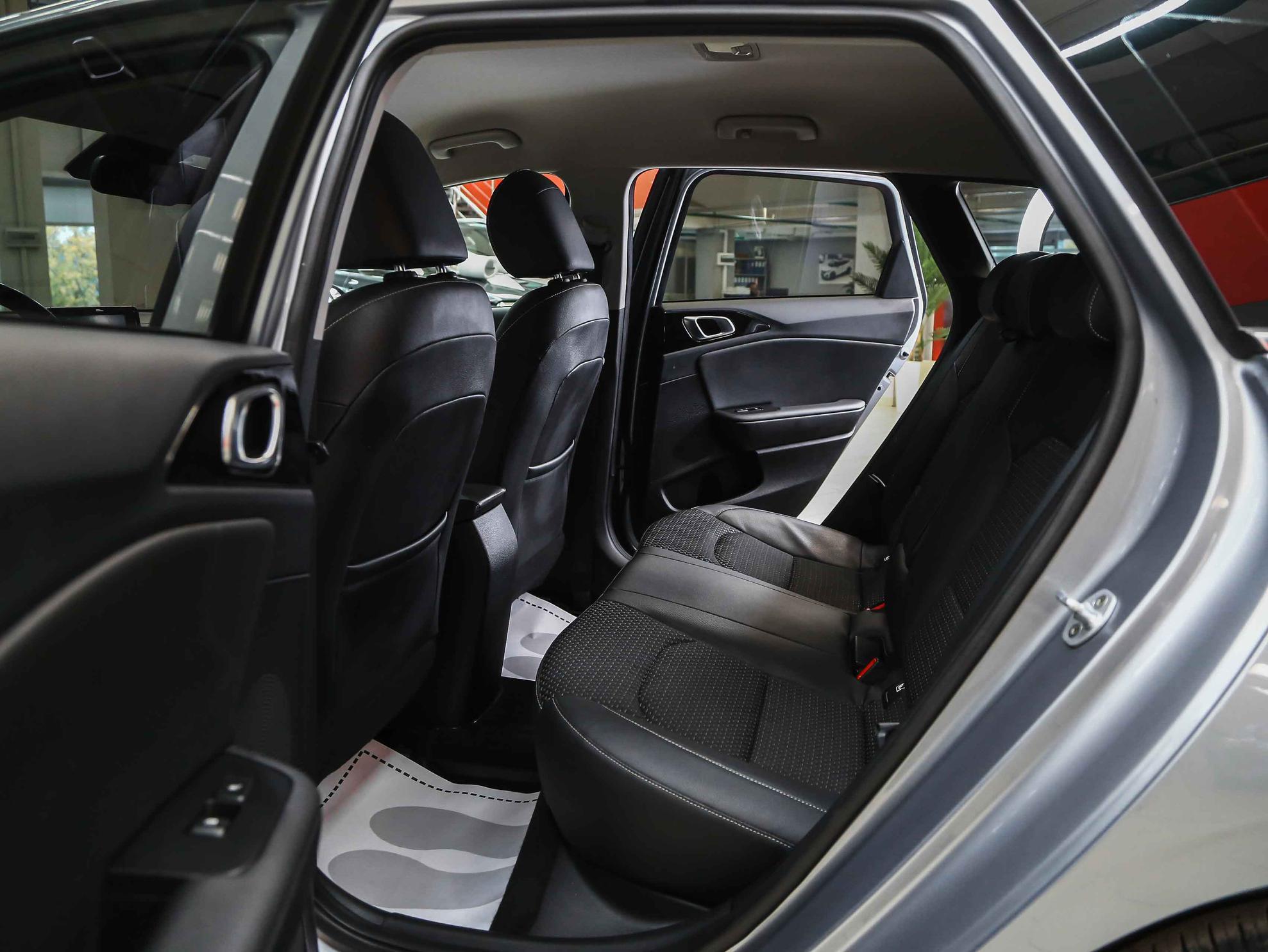 Kia Ceed 2019, серебряный, ДЦ Орехово