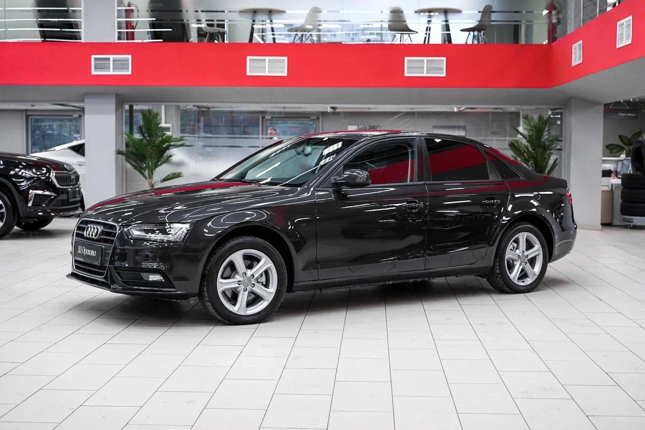 Audi A4 2012, черный, ДЦ Орехово