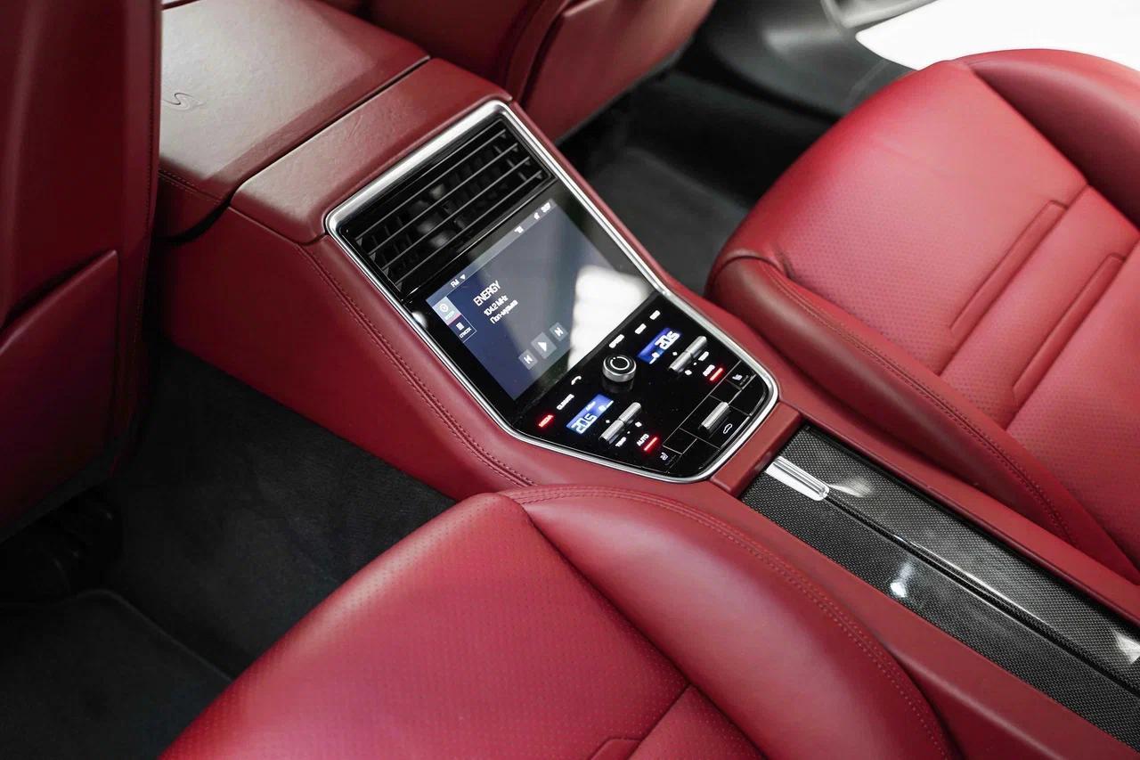 Porsche Panamera 2019, серый, ДЦ Орехово