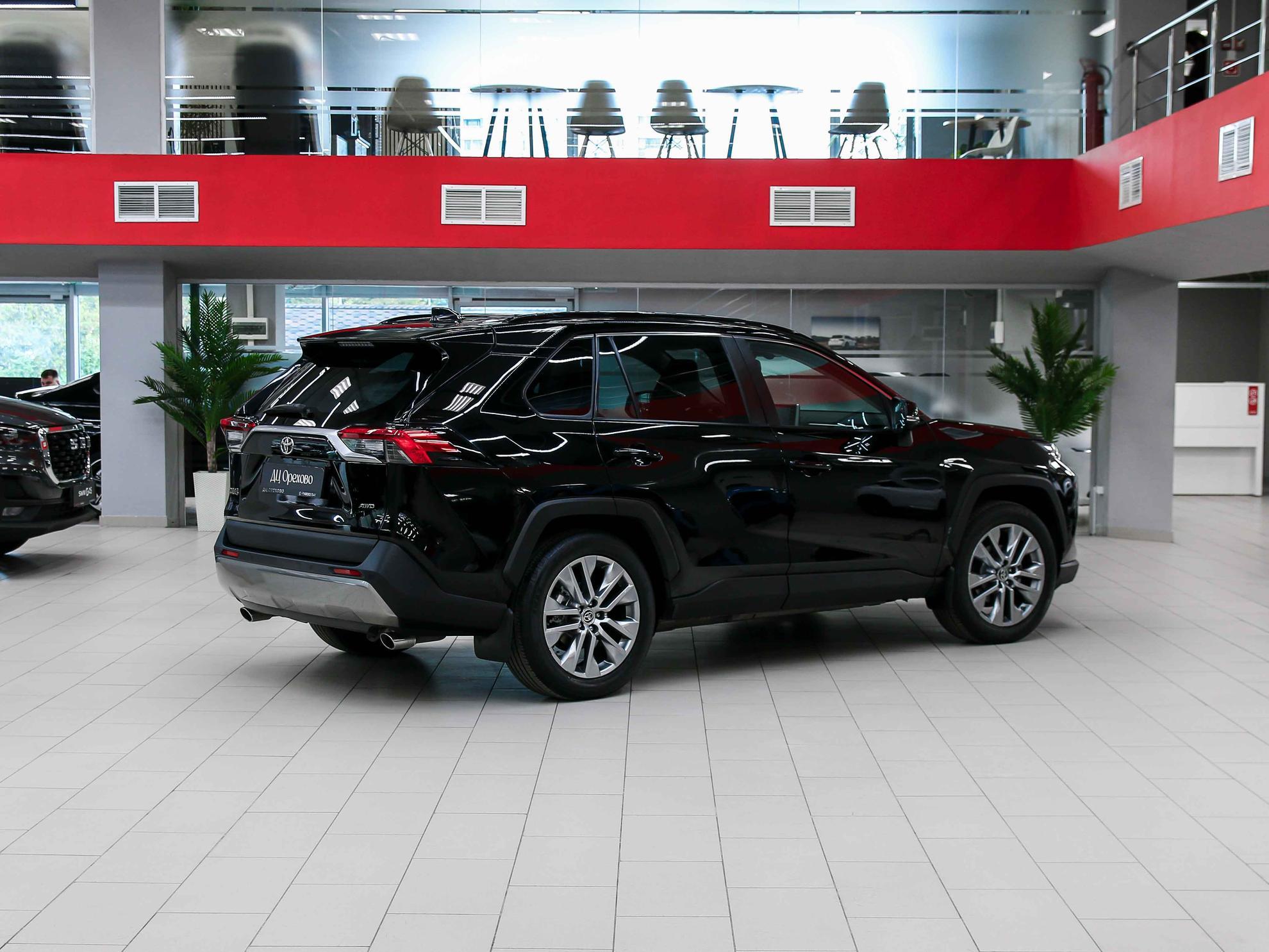Toyota RAV4 2021, черный, ДЦ Орехово
