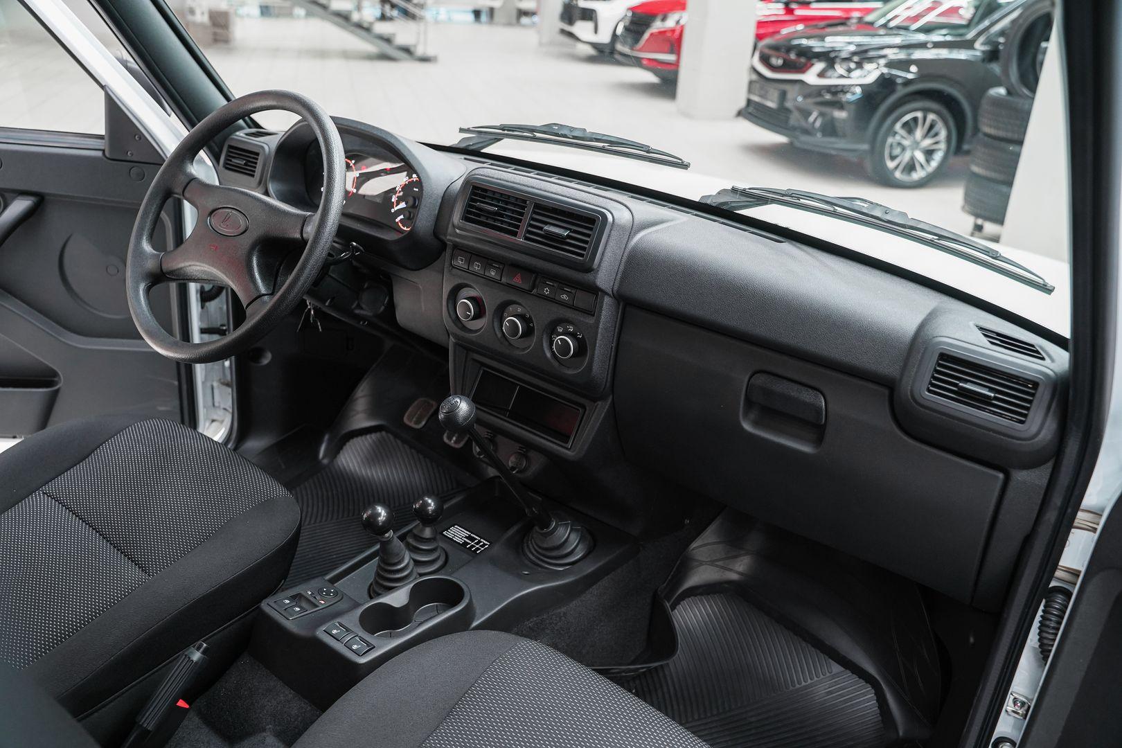 LADA (ВАЗ) Niva Legend 2024, белый, ДЦ Орехово