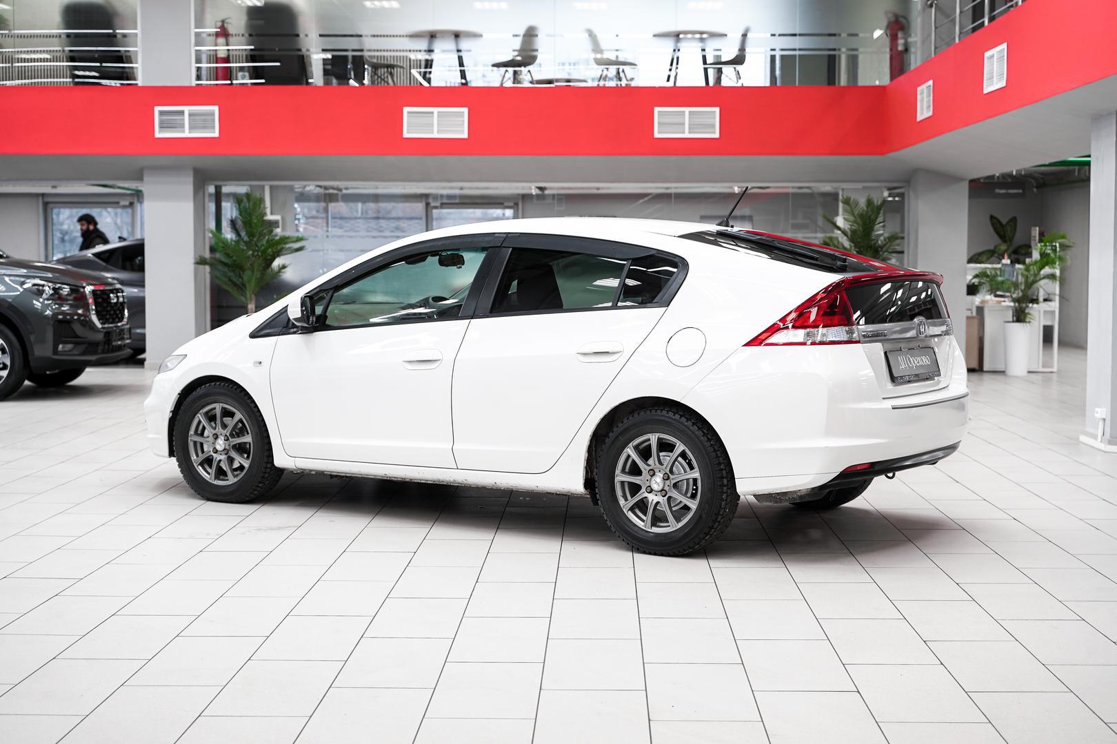 Honda Insight 2014, белый, ДЦ Орехово