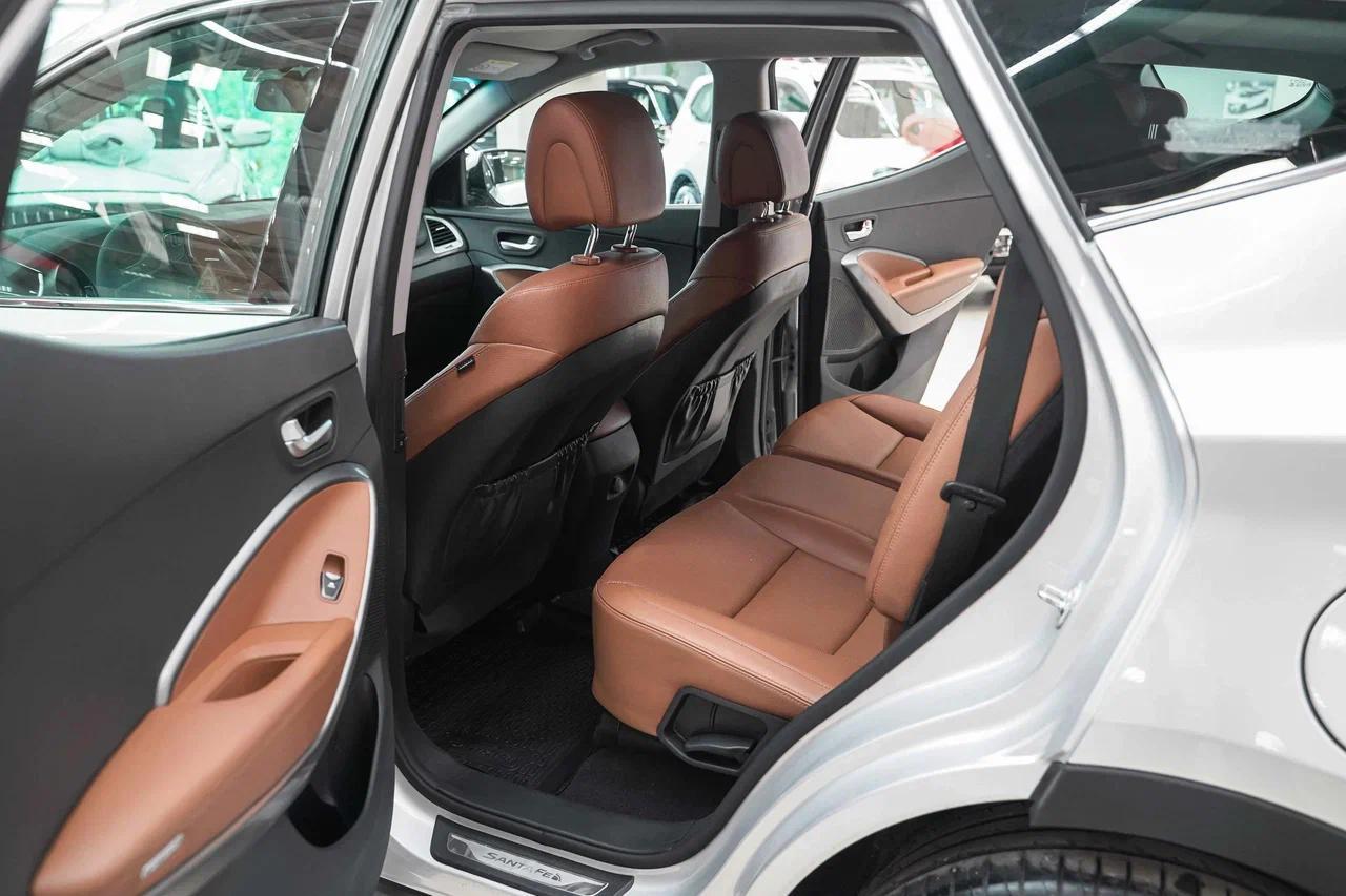 Hyundai Santa Fe 2017, серебряный, ДЦ Орехово