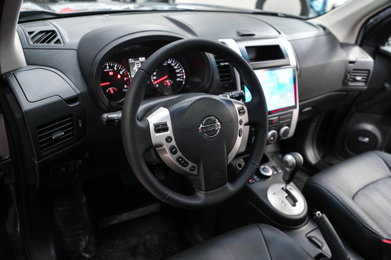 Nissan X-Trail 2013, серый, ДЦ Орехово