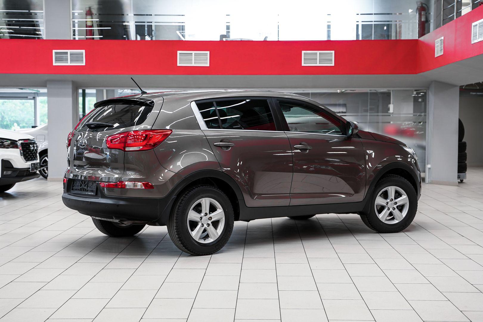 Kia Sportage 2015, коричневый, ДЦ Орехово
