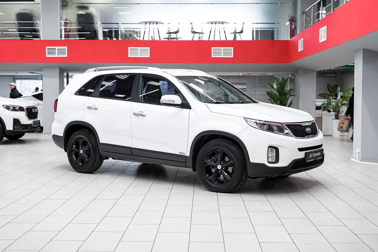 Kia Sorento 2014, белый, ДЦ Орехово