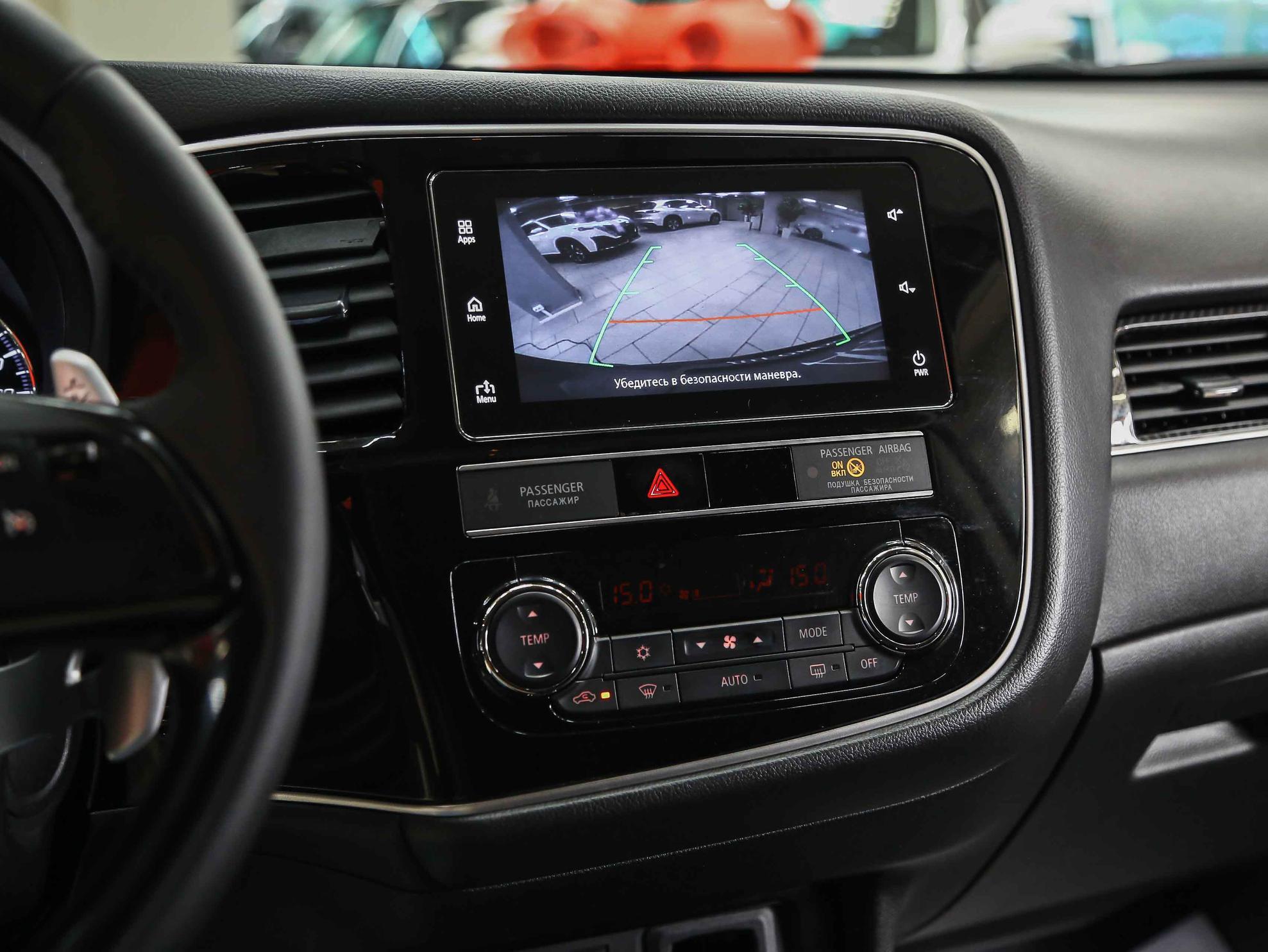 Mitsubishi Outlander 2019, черный, ДЦ Орехово
