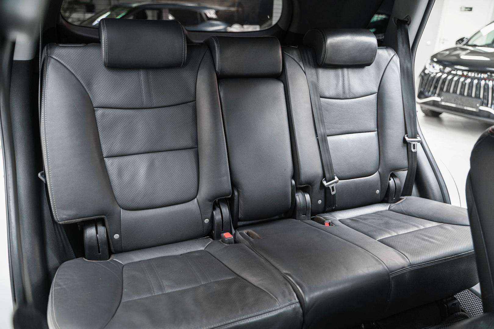 Kia Sorento 2012, белый, ДЦ Орехово