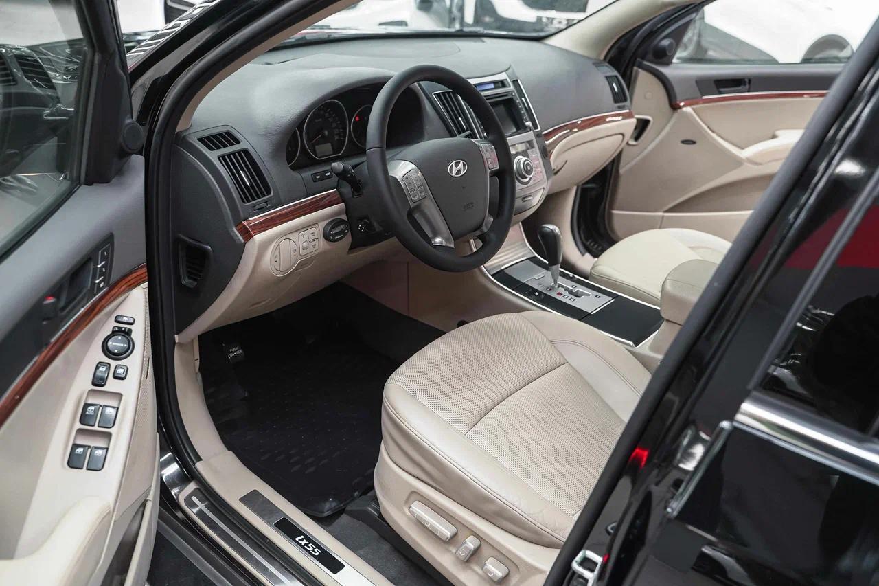 Hyundai ix55 2011, черный, ДЦ Орехово