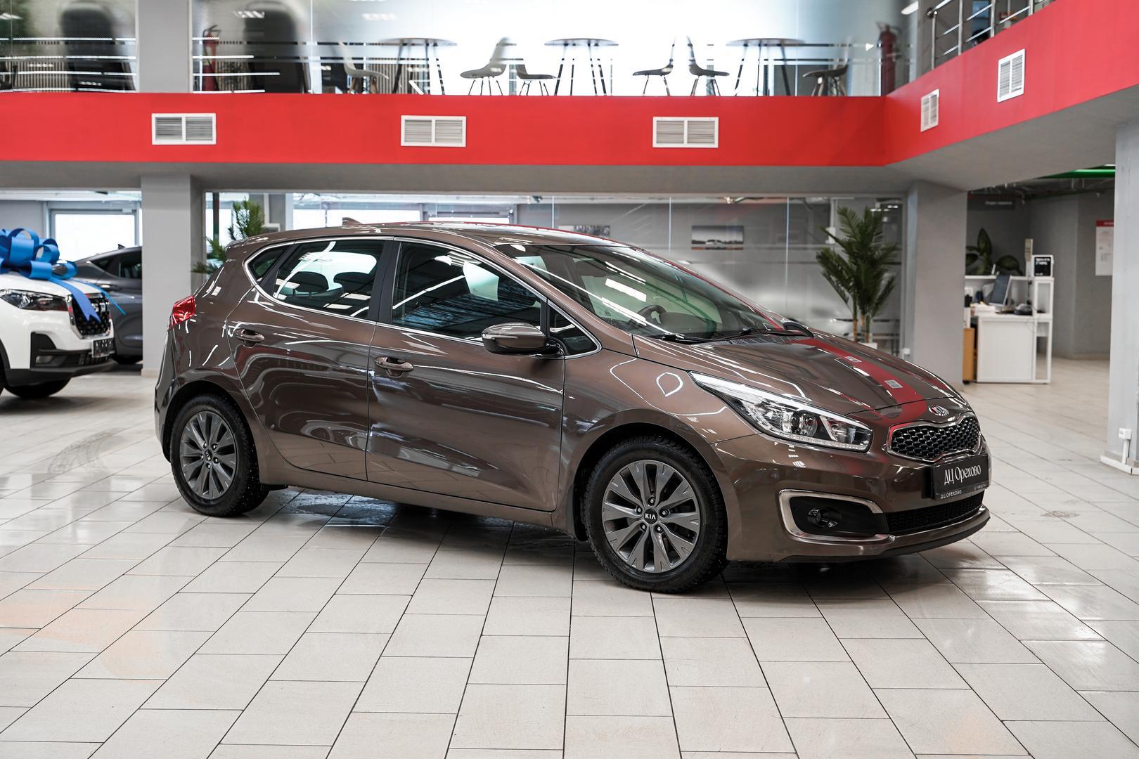 Kia Ceed 2017, коричневый, ДЦ Орехово