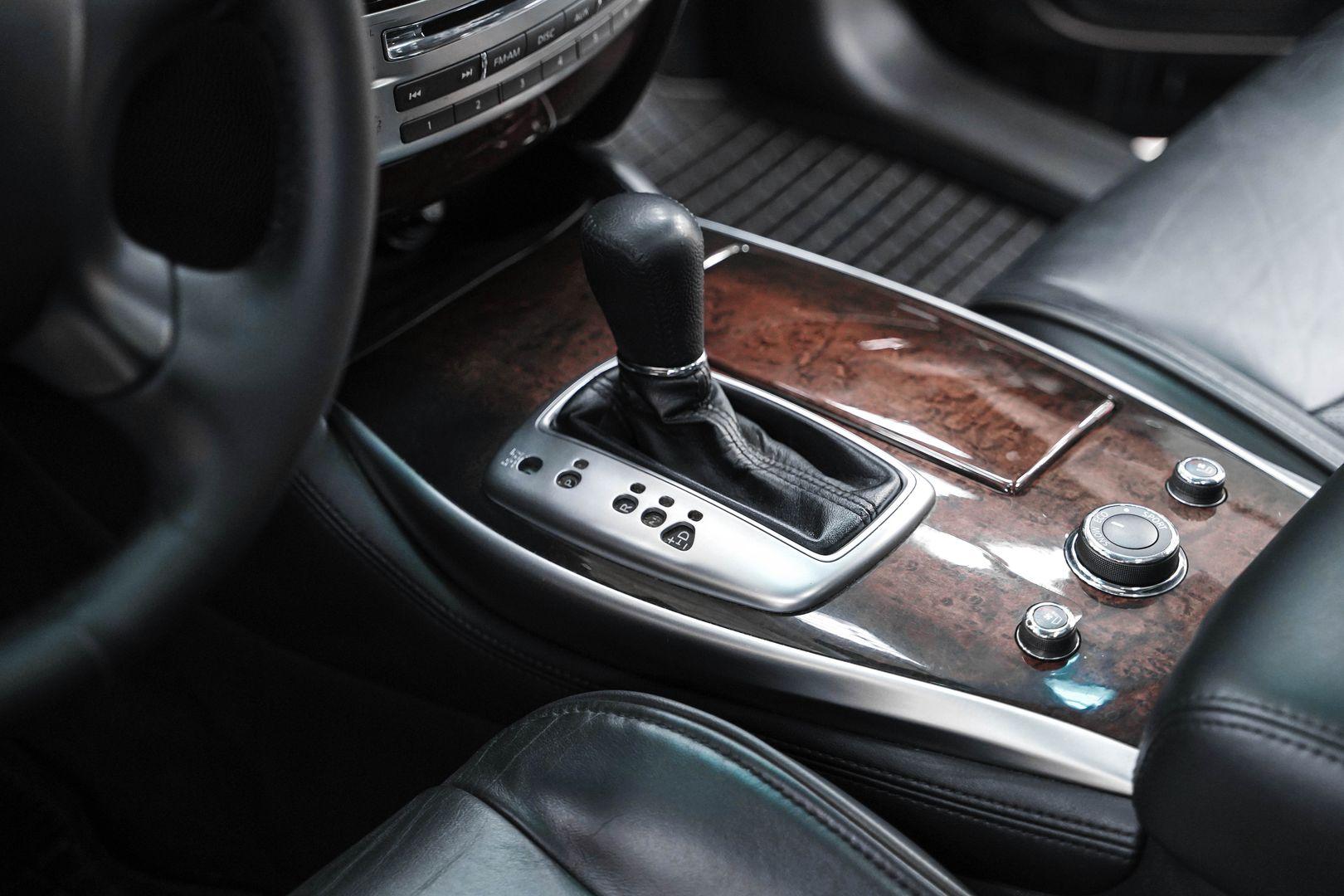 Infiniti JX 2012, черный, ДЦ Орехово