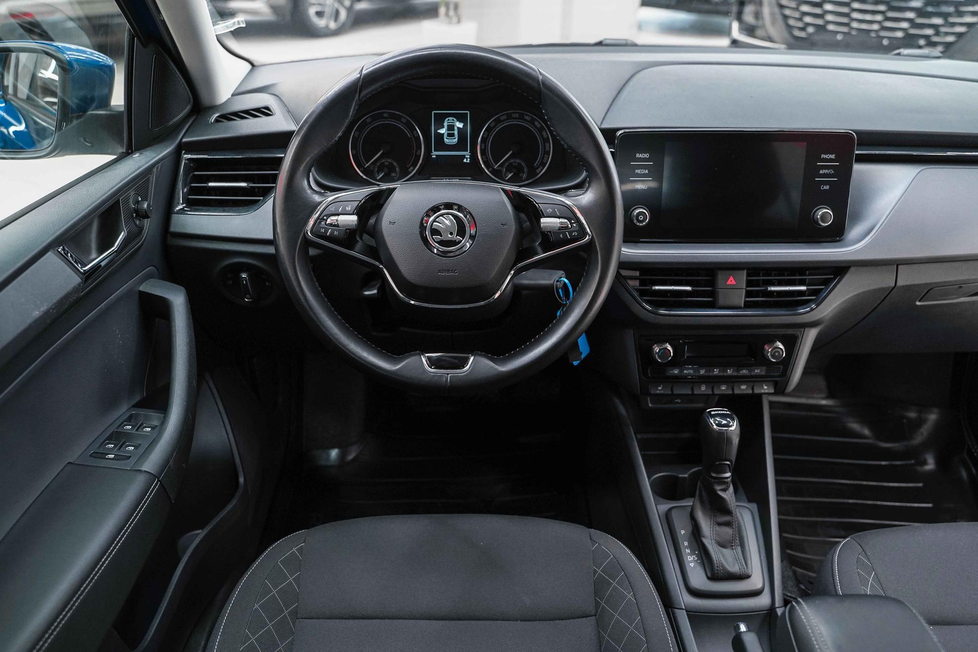 Skoda Rapid 2021, синий, ДЦ Орехово