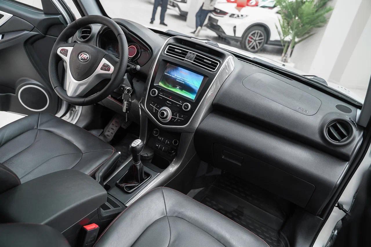 Lifan X60 2017, серебряный, ДЦ Орехово