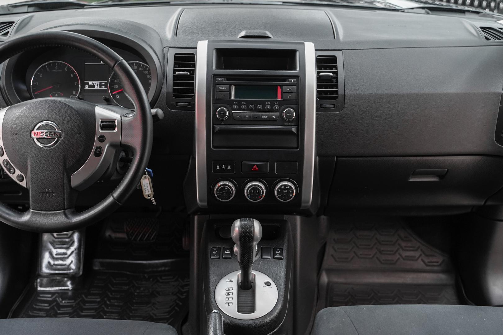Nissan X-Trail 2014, черный, ДЦ Орехово