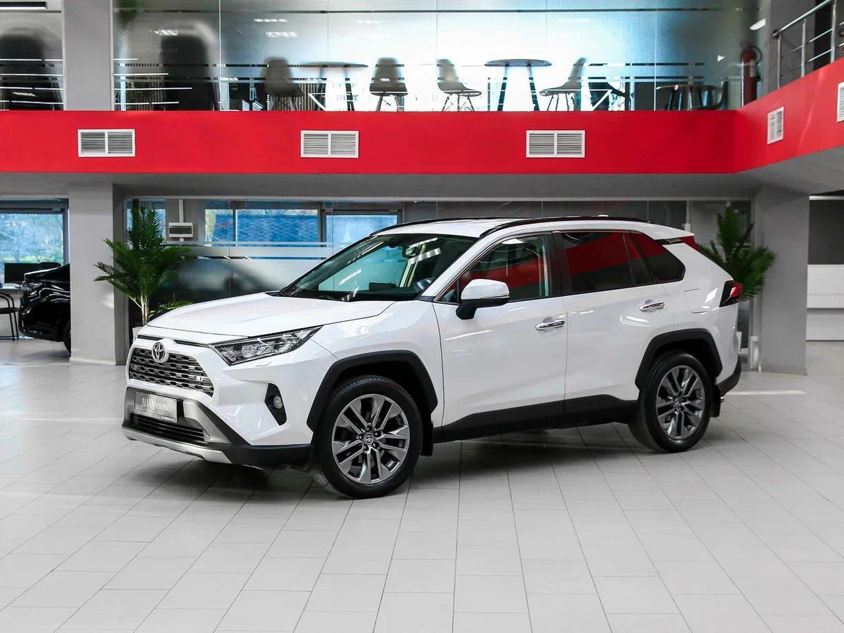 Toyota RAV4 2019, белый, ДЦ Орехово