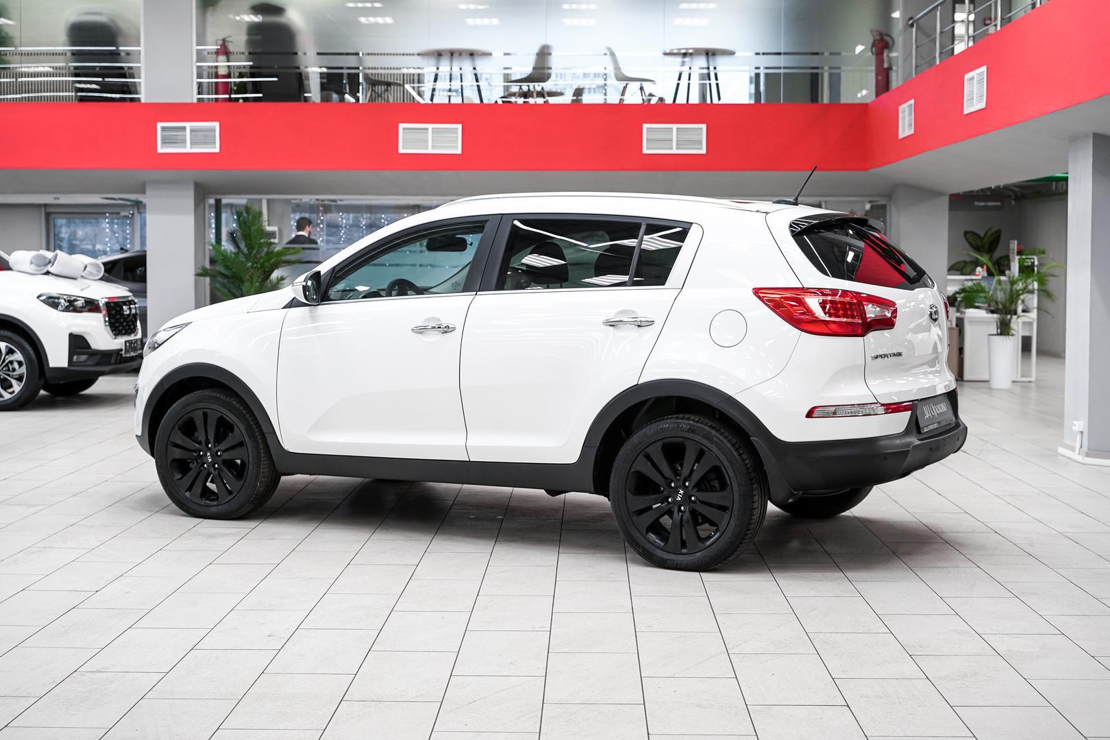 Kia Sportage 2012, белый, ДЦ Орехово