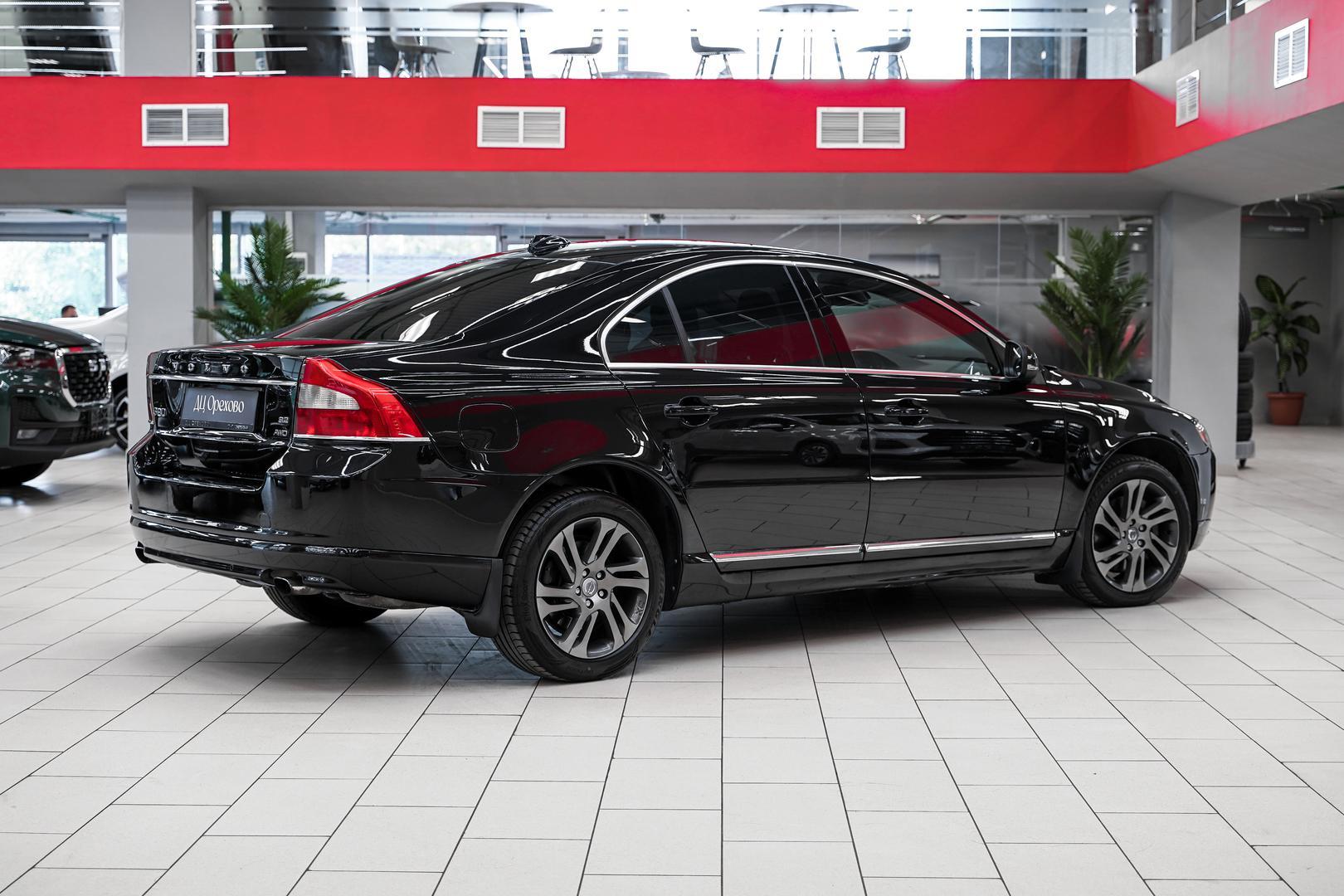 Volvo S80 2011, черный, ДЦ Орехово