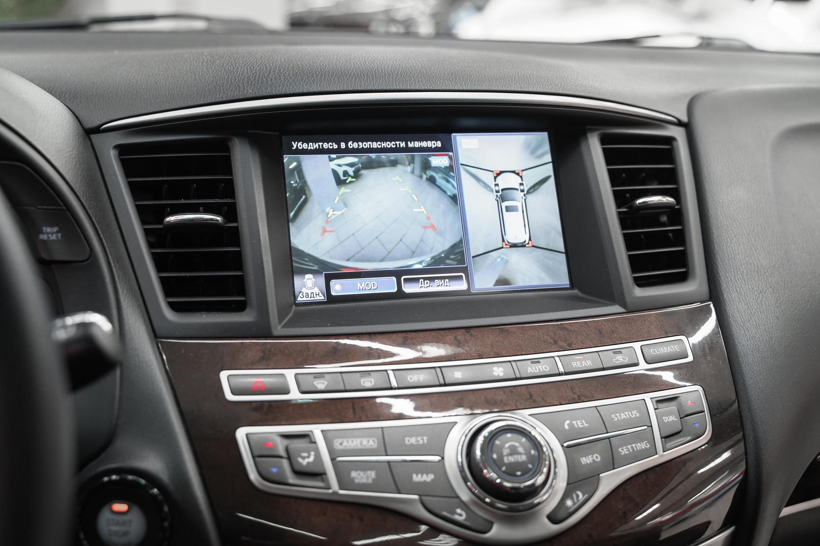 Infiniti JX 2013, белый, ДЦ Орехово