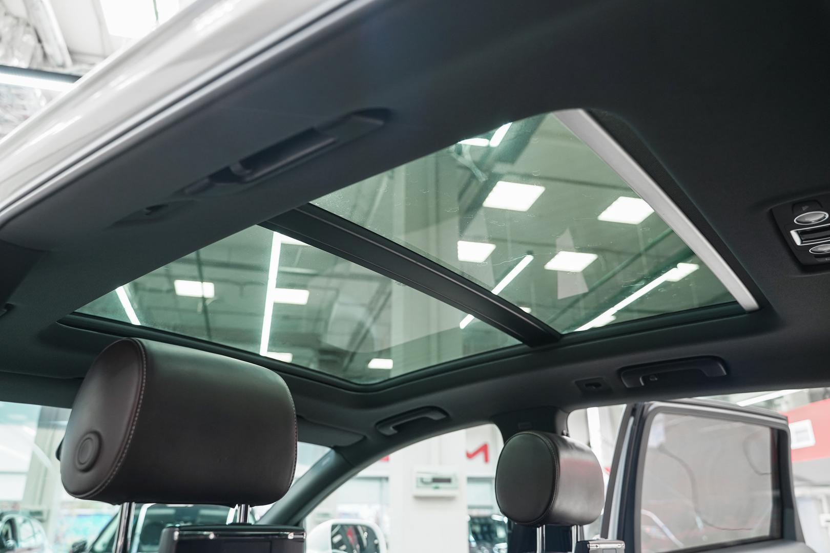 Audi Q7 2012, белый, ДЦ Орехово