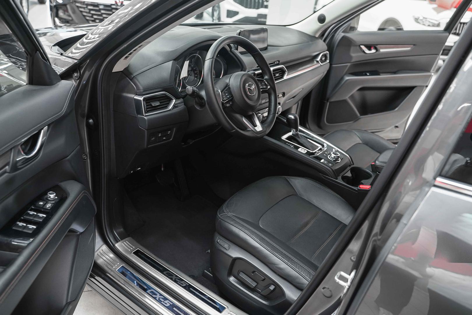 Mazda CX-5 2017, серый, ДЦ Орехово