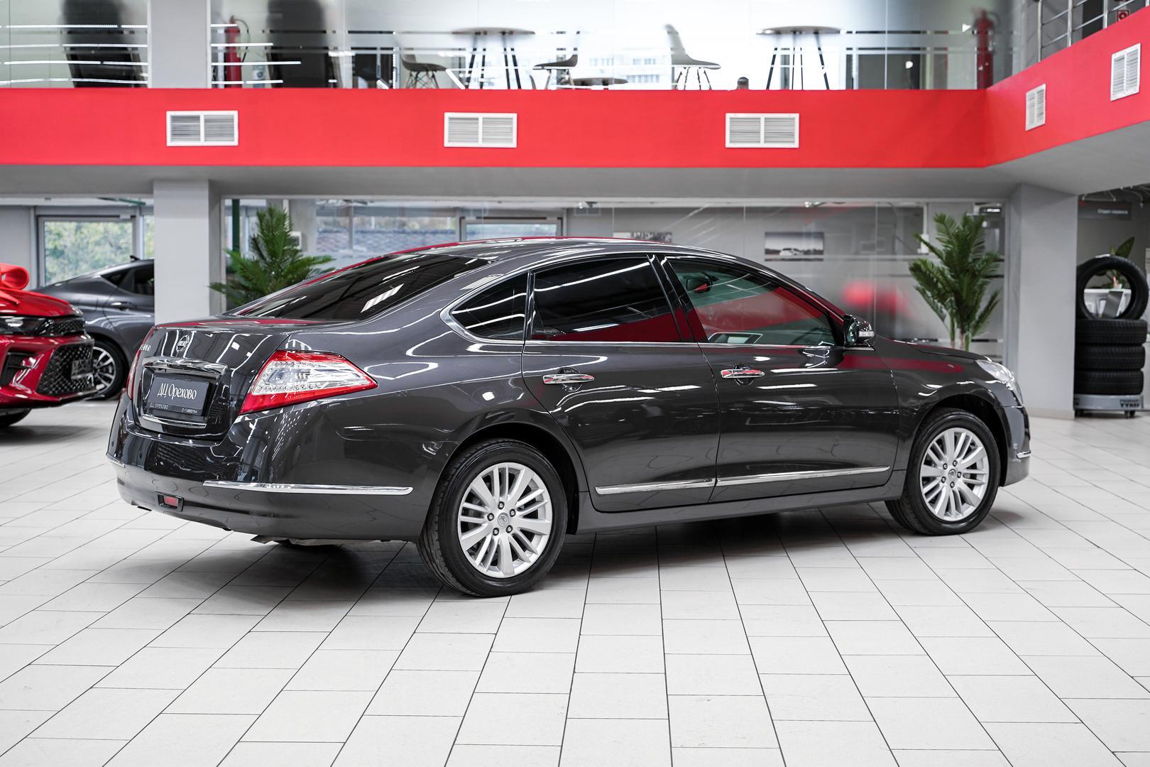 Nissan Teana 2012, серый, ДЦ Орехово