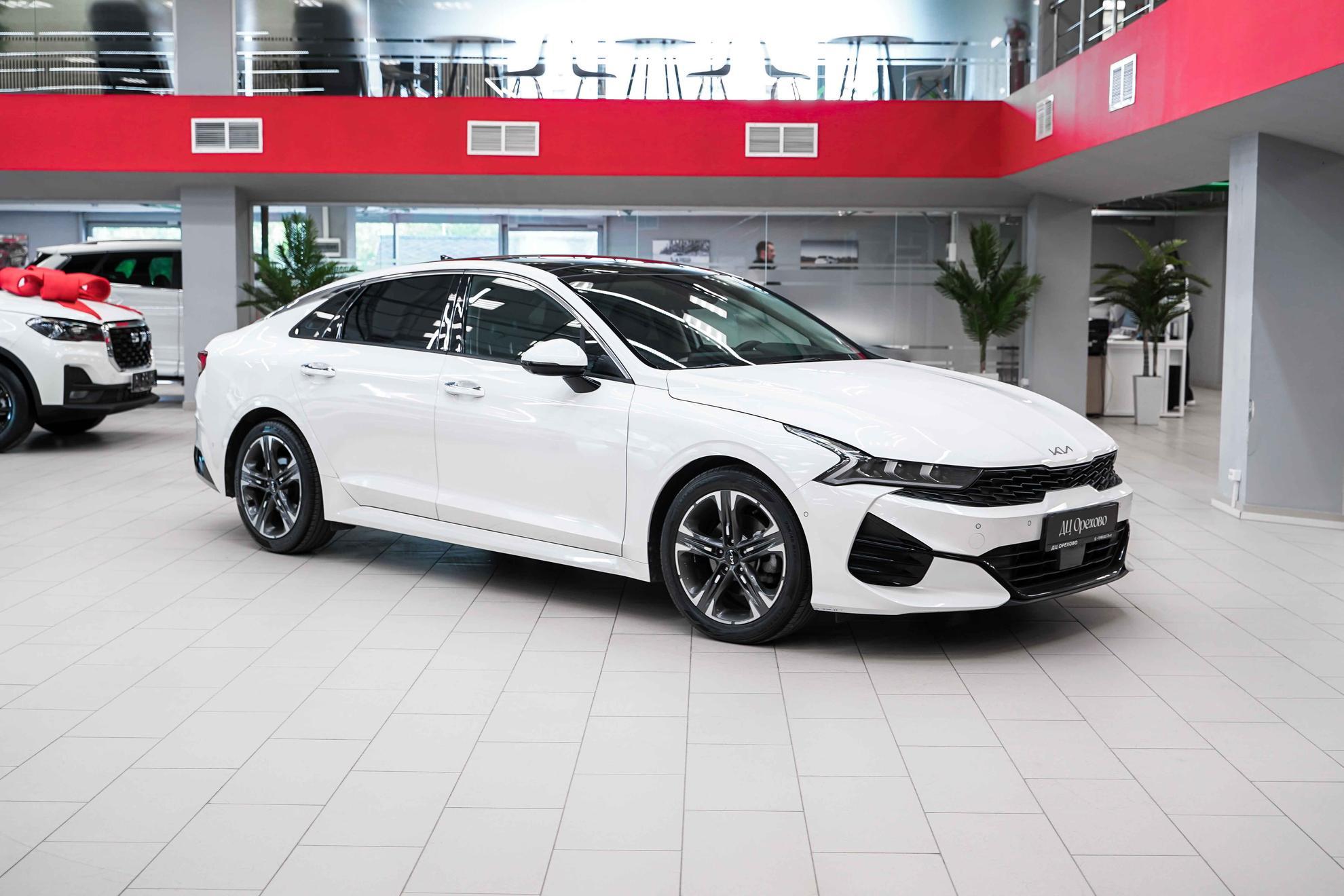Kia K5 2021, белый, ДЦ Орехово