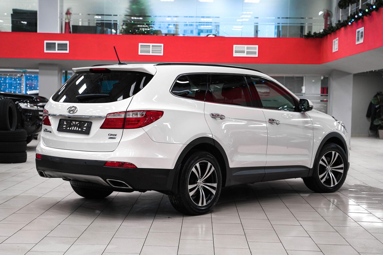 Hyundai Santa Fe 2014, белый, ДЦ Орехово