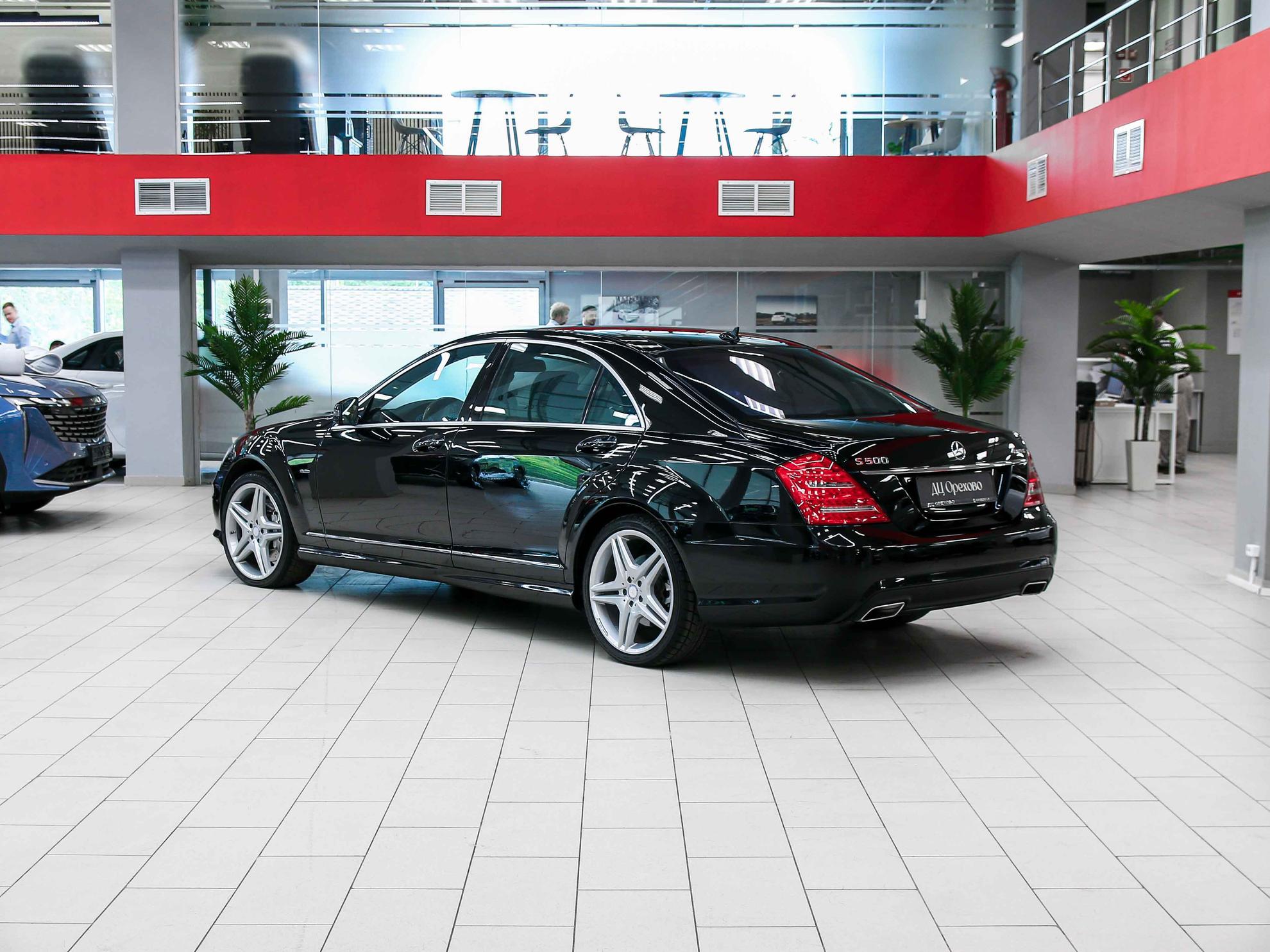 Mercedes-Benz S-Класс 2011, черный, ДЦ Орехово