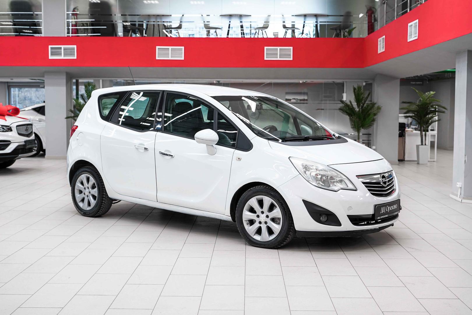 Opel Meriva 2011, белый, ДЦ Орехово