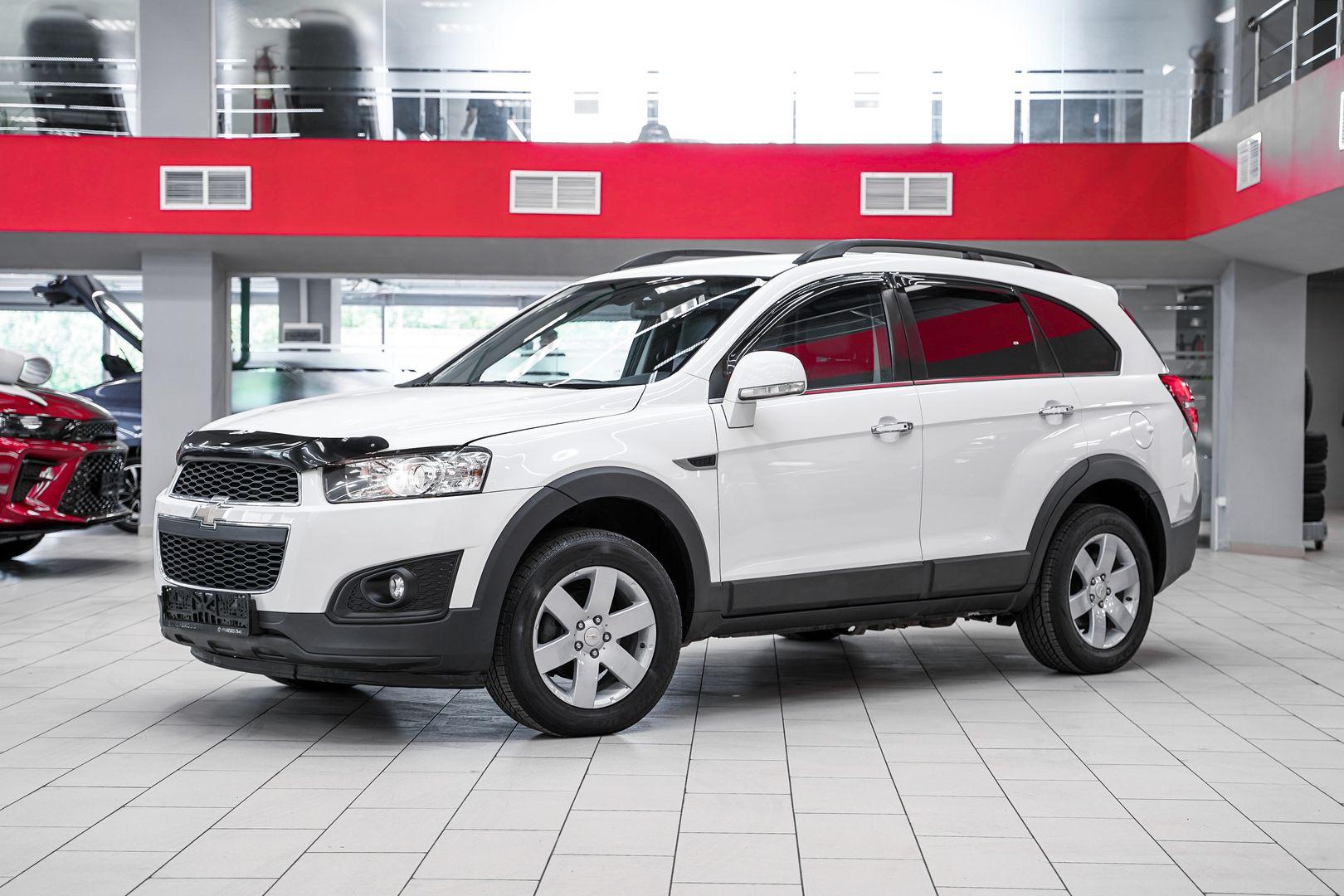 Chevrolet Captiva 2015, белый, ДЦ Орехово
