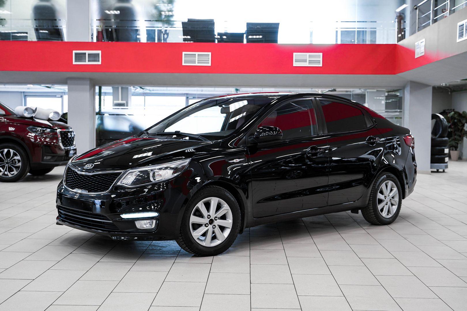 Kia Rio 2017, черный, ДЦ Орехово