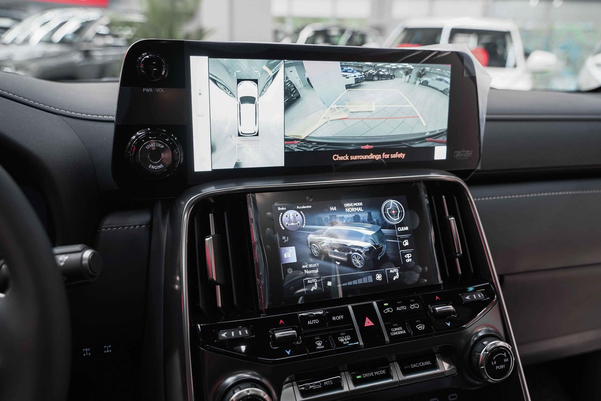 Lexus LX 2026, серый, ДЦ Орехово