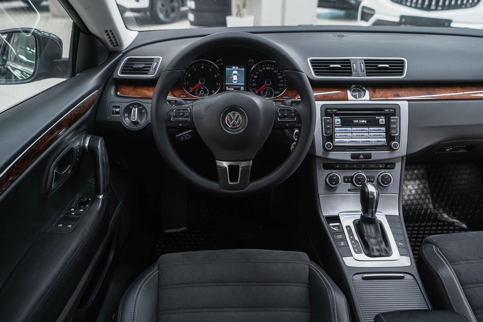 Volkswagen Passat CC 2012, черный, ДЦ Орехово
