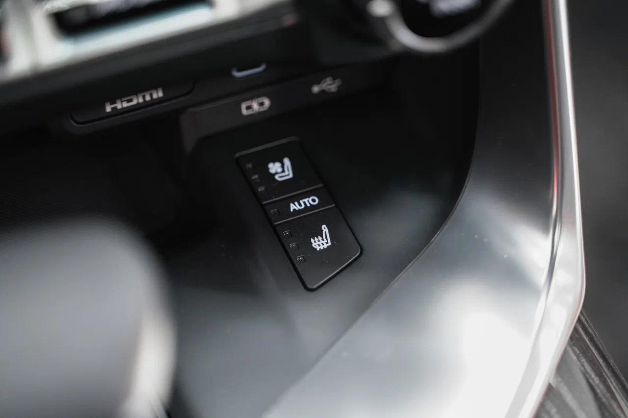 Lexus LX 2025, черный, ДЦ Орехово