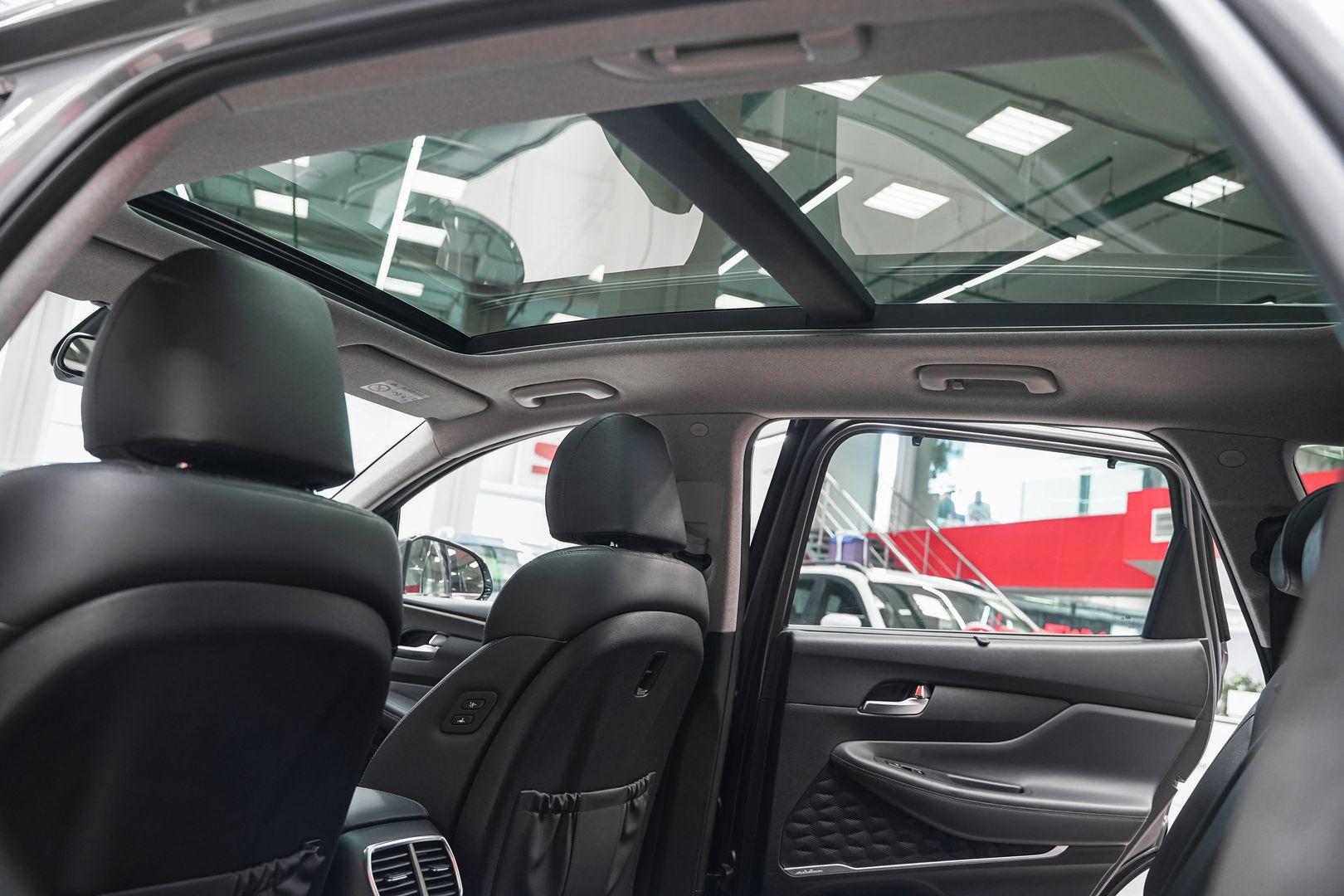 Hyundai Santa Fe 2019, серый, ДЦ Орехово