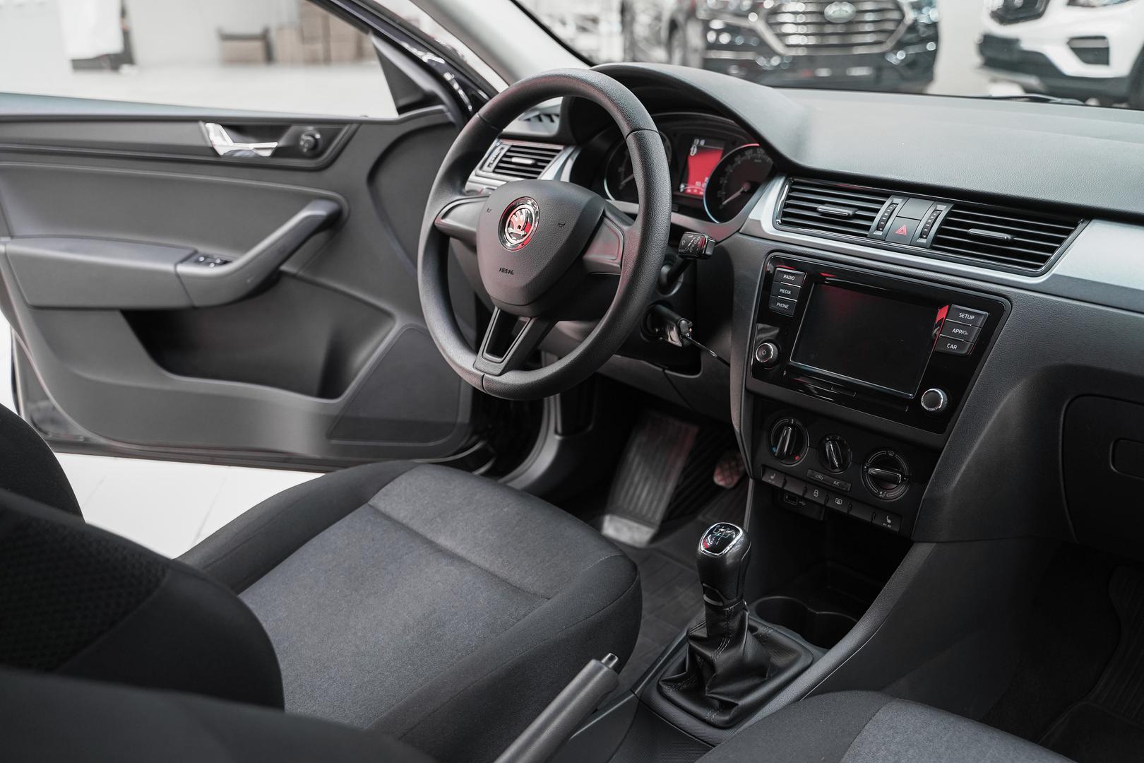 Skoda Rapid 2019, черный, ДЦ Орехово