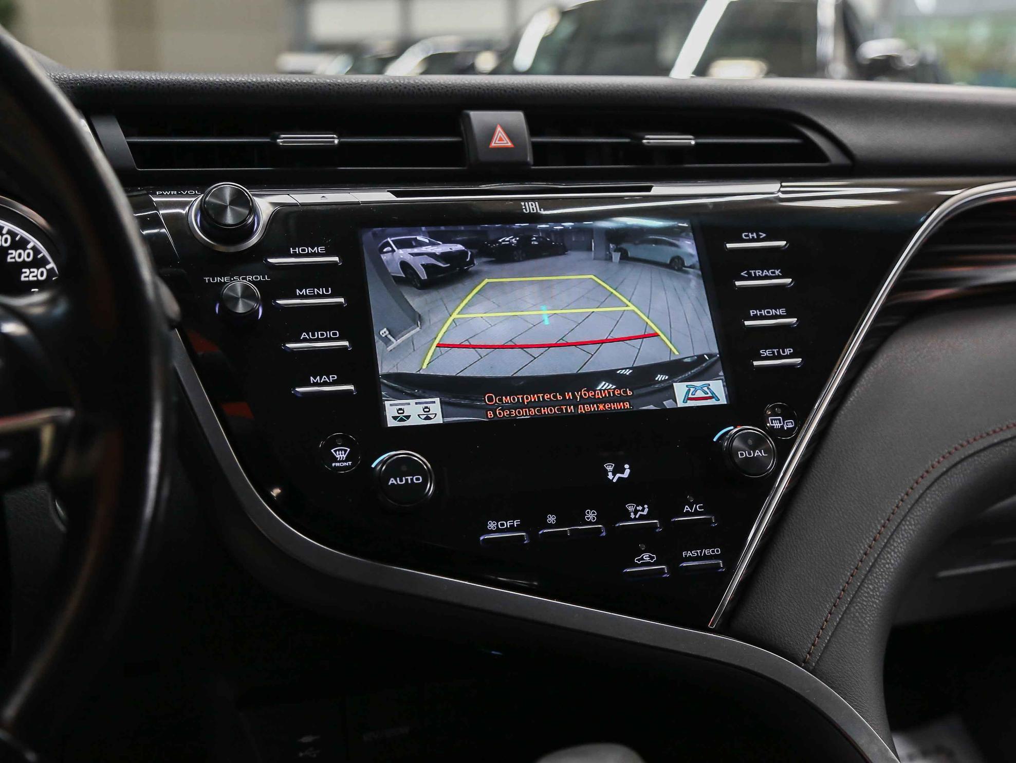 Toyota Camry 2018, черный, ДЦ Орехово