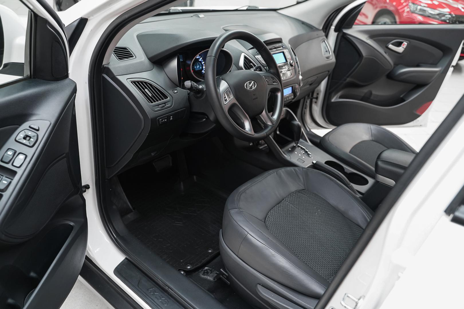 Hyundai ix35 2013, белый, ДЦ Орехово