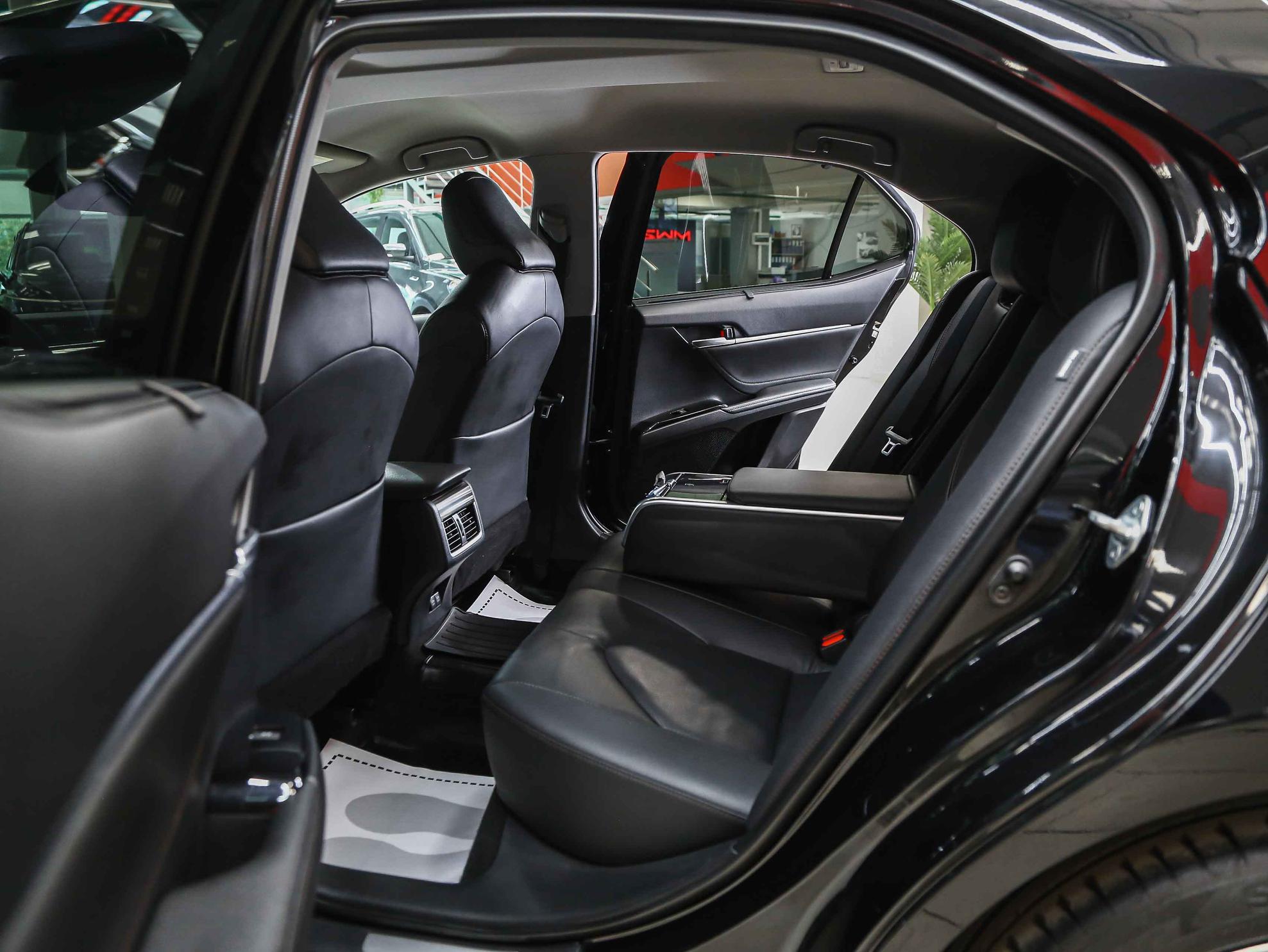 Toyota Camry 2019, черный, ДЦ Орехово