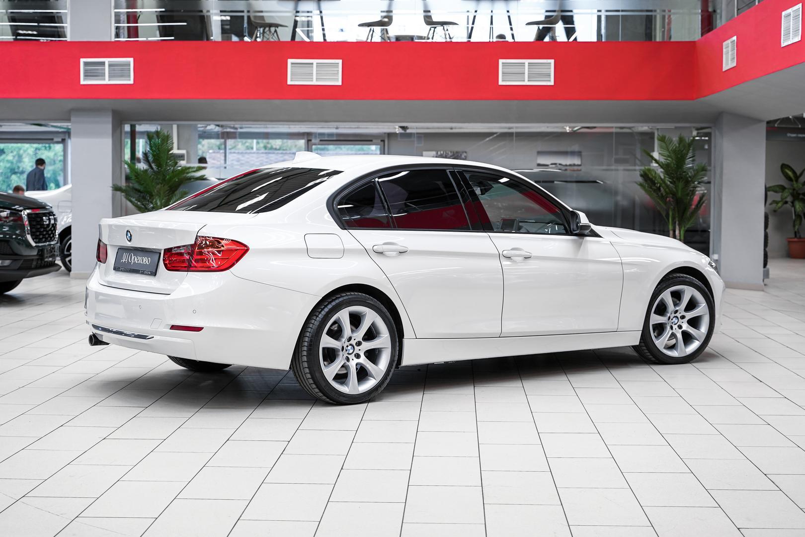 BMW 3 серии 2014, белый, ДЦ Орехово
