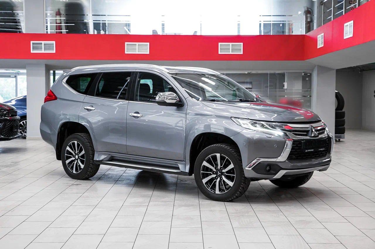 Mitsubishi Pajero Sport 2016, серый, ДЦ Орехово