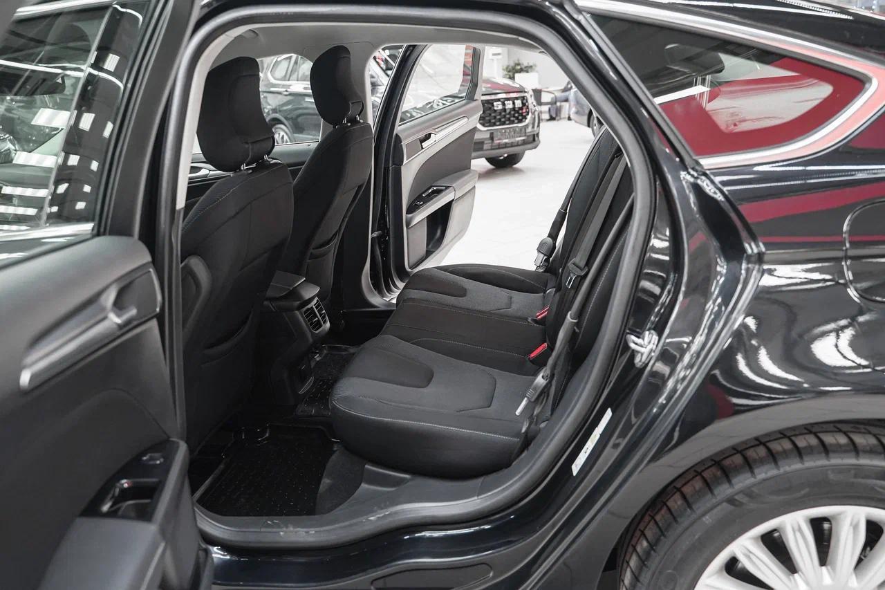 Ford Mondeo 2015, черный, ДЦ Орехово