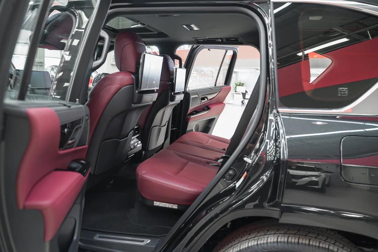 Lexus LX 2026, черный, ДЦ Орехово