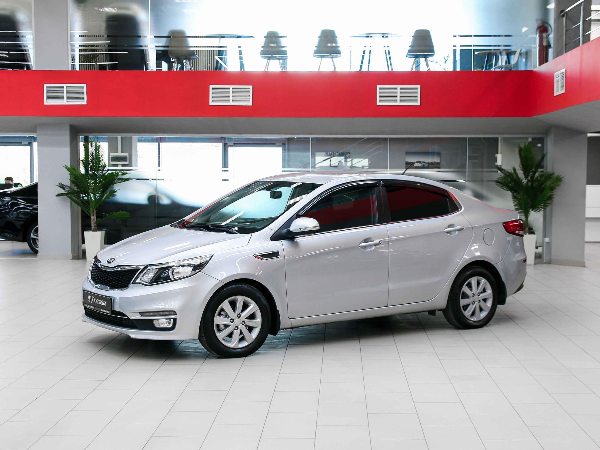 Kia Rio 2016, серебряный, ДЦ Орехово