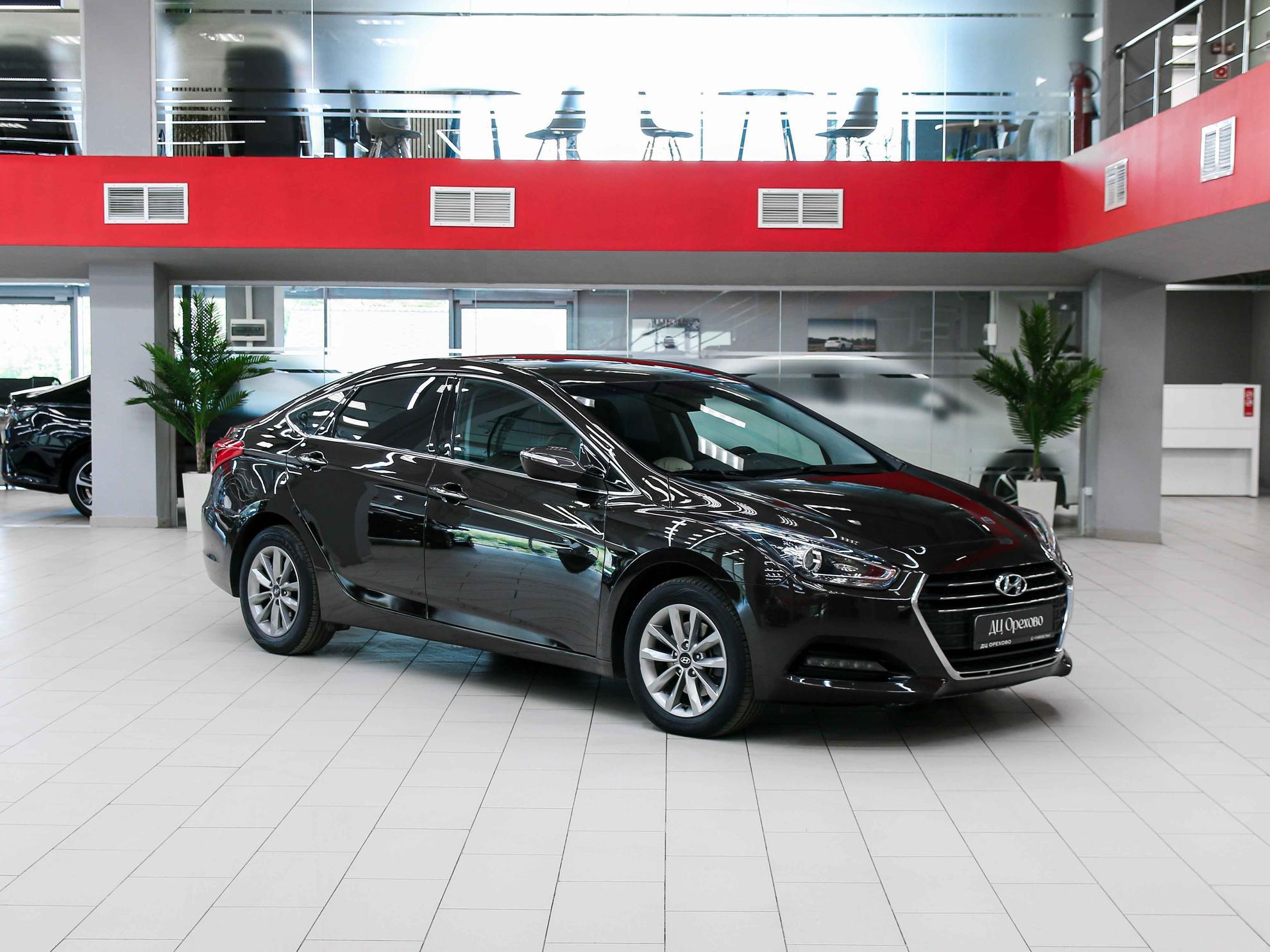 Hyundai i40 2016, коричневый, ДЦ Орехово