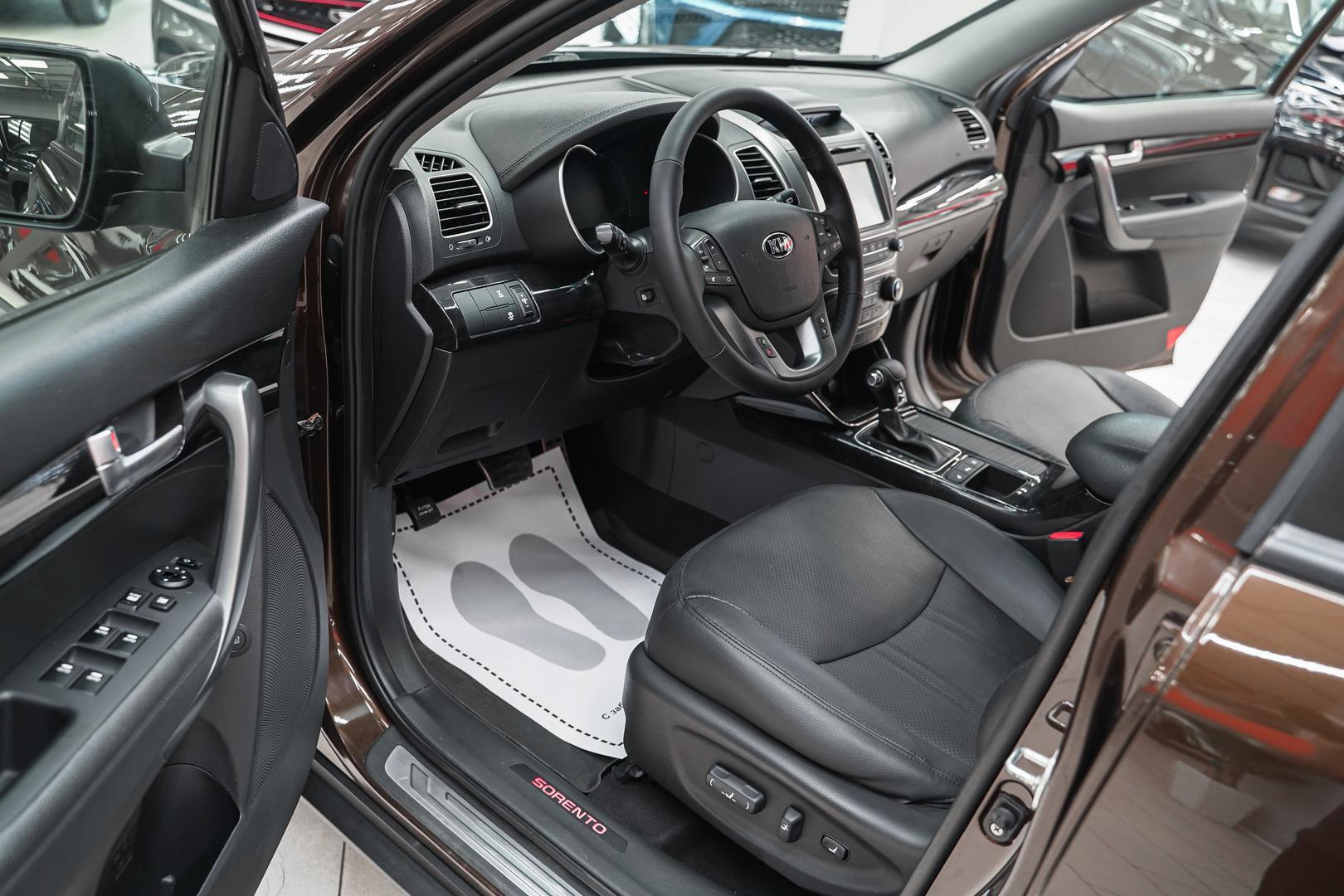 Kia Sorento 2015, коричневый, ДЦ Орехово