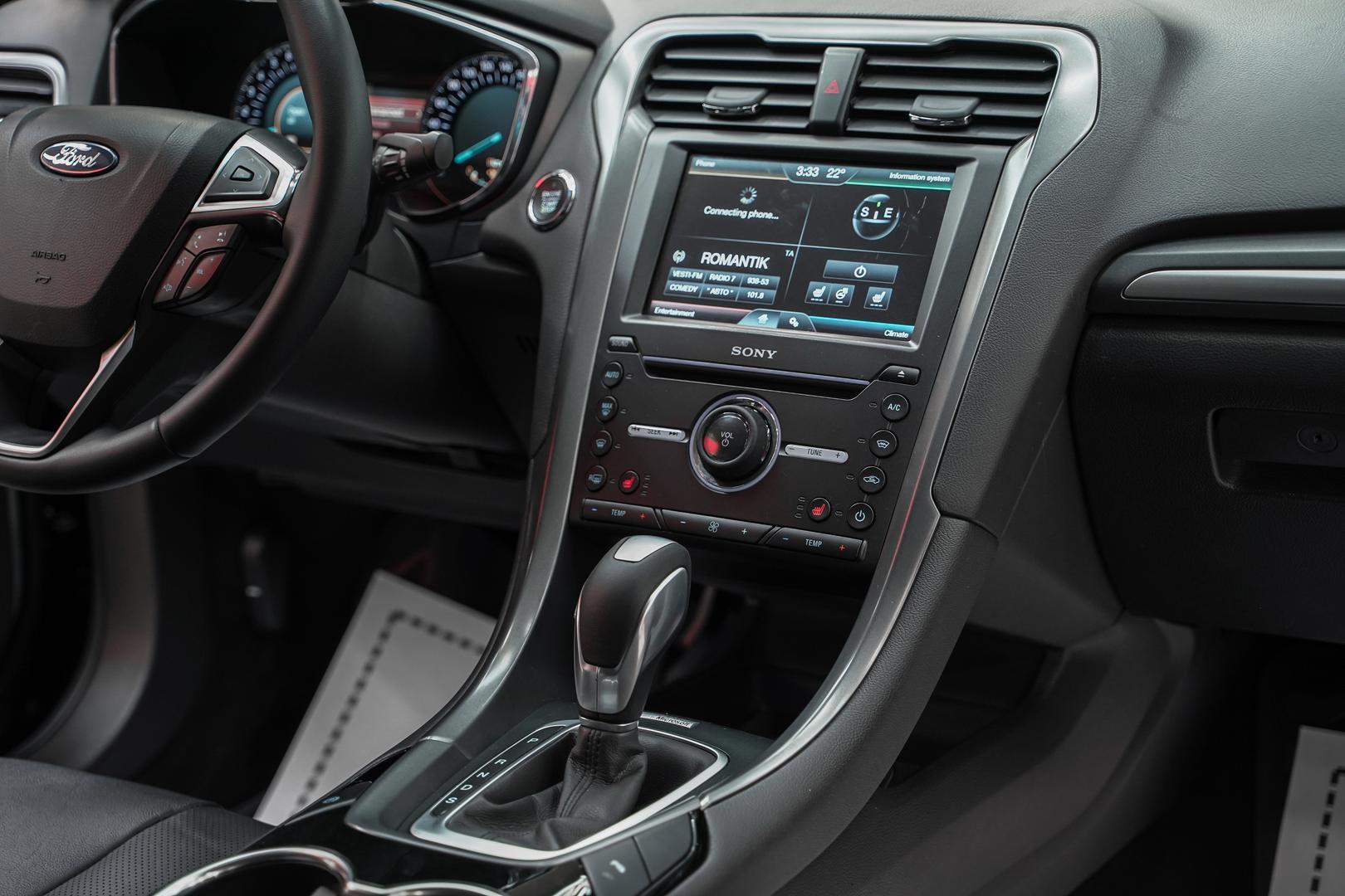 Ford Mondeo 2015, черный, ДЦ Орехово